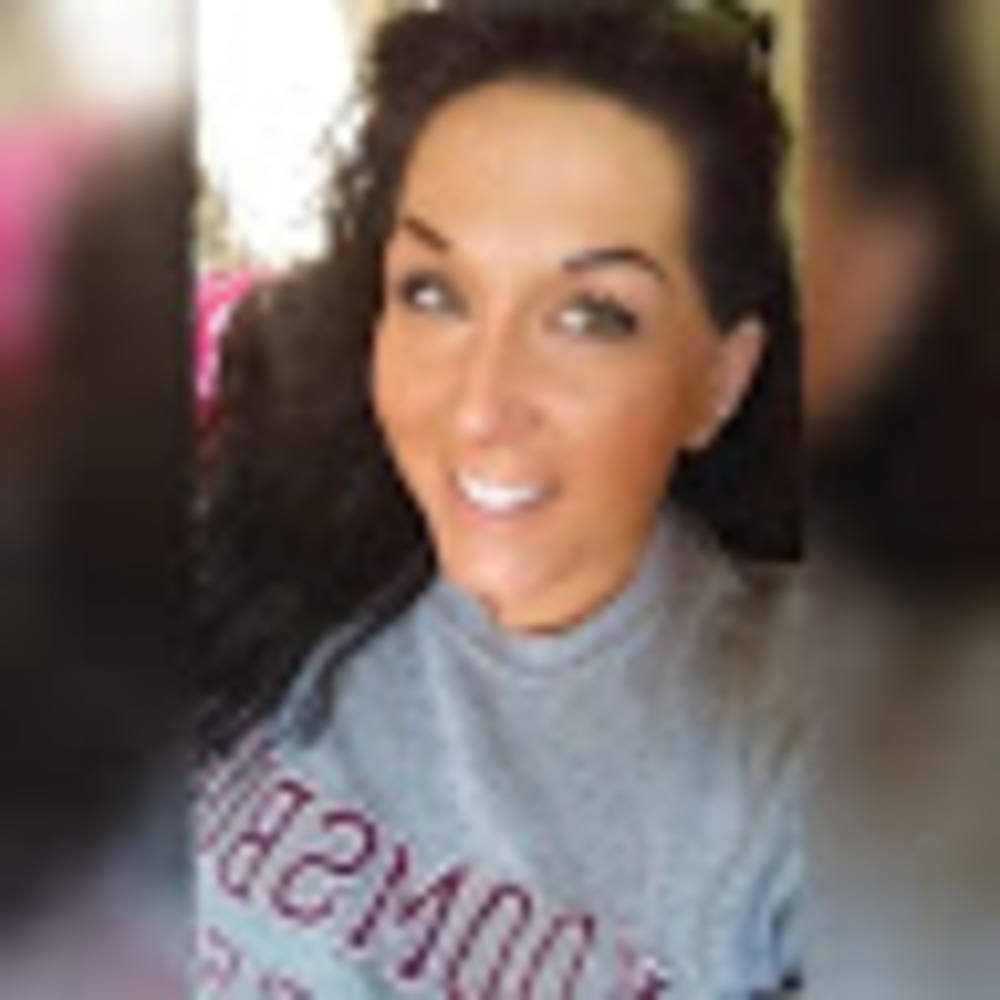 Meet your Posher, Angela